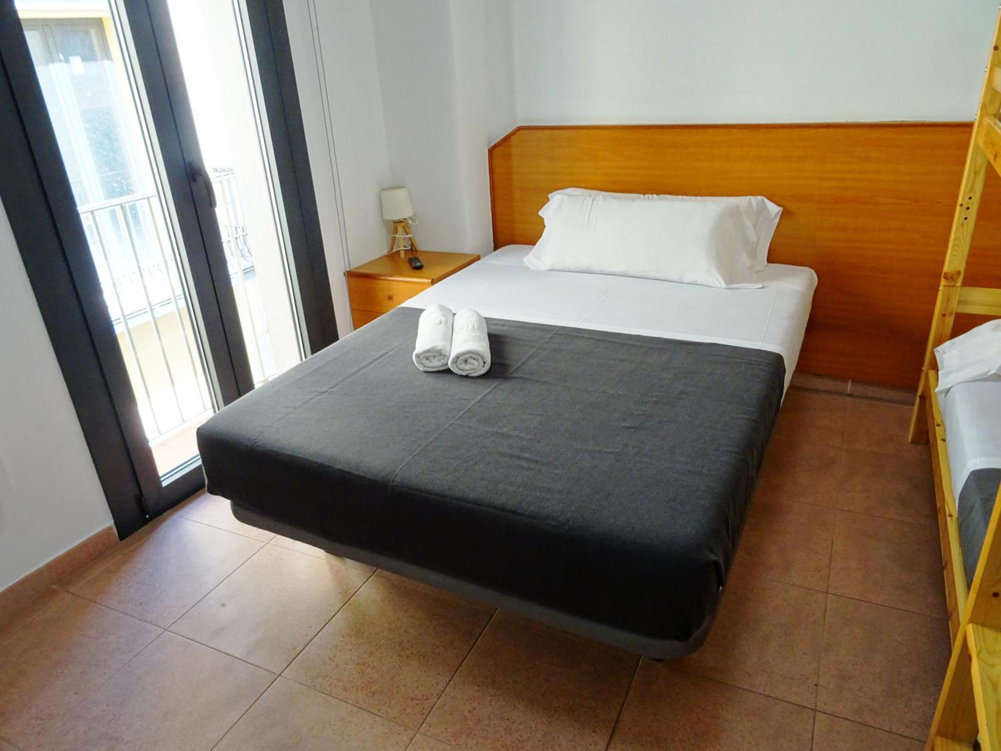 Apartment Center Plaza Figueres