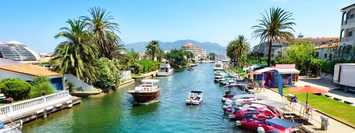 Vistas Frontales Al Mar Apartamento Ampuriabrava