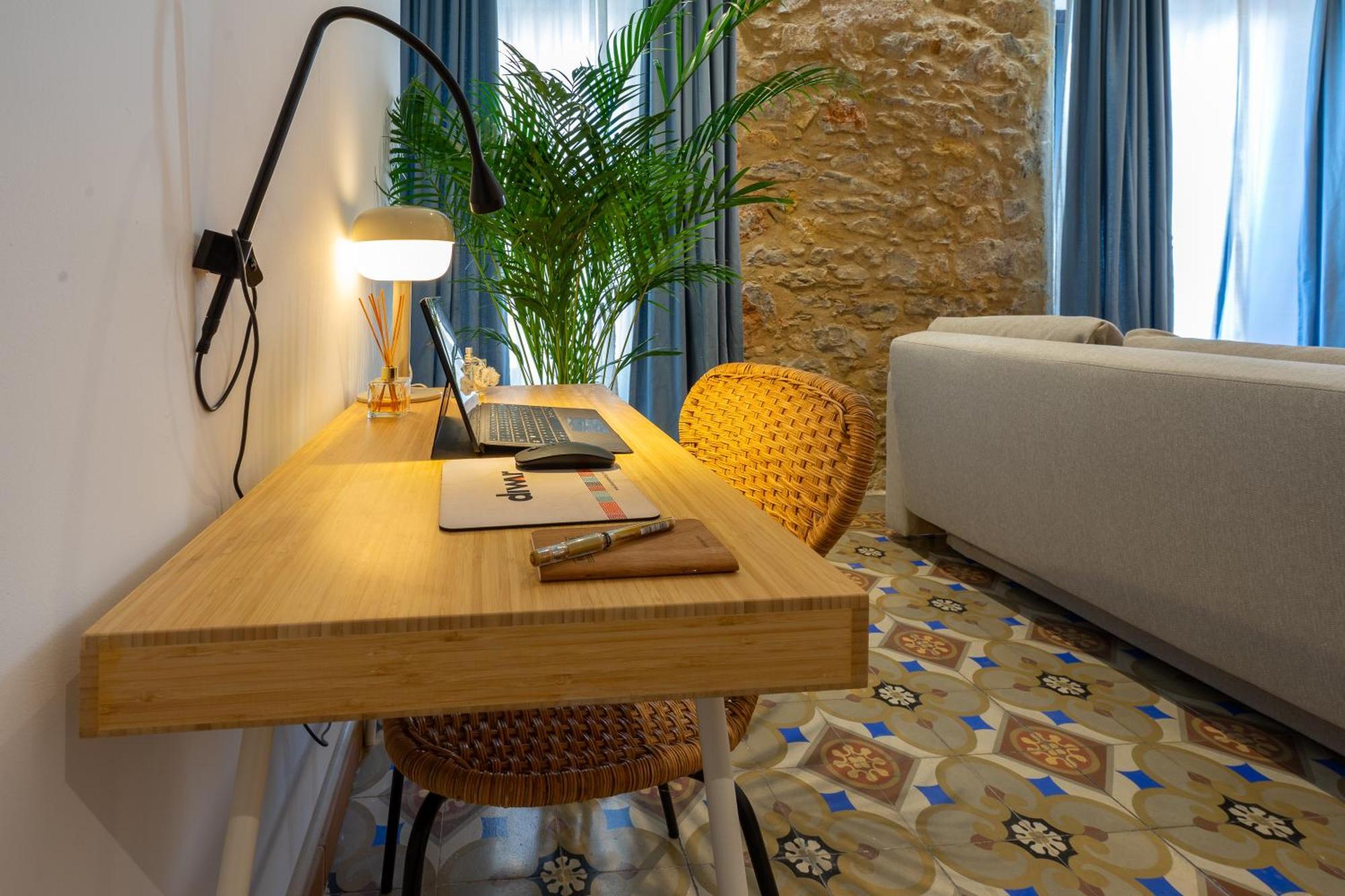 Apartamento Empordanna, Con Encanto En El Corazon Del Emporda *