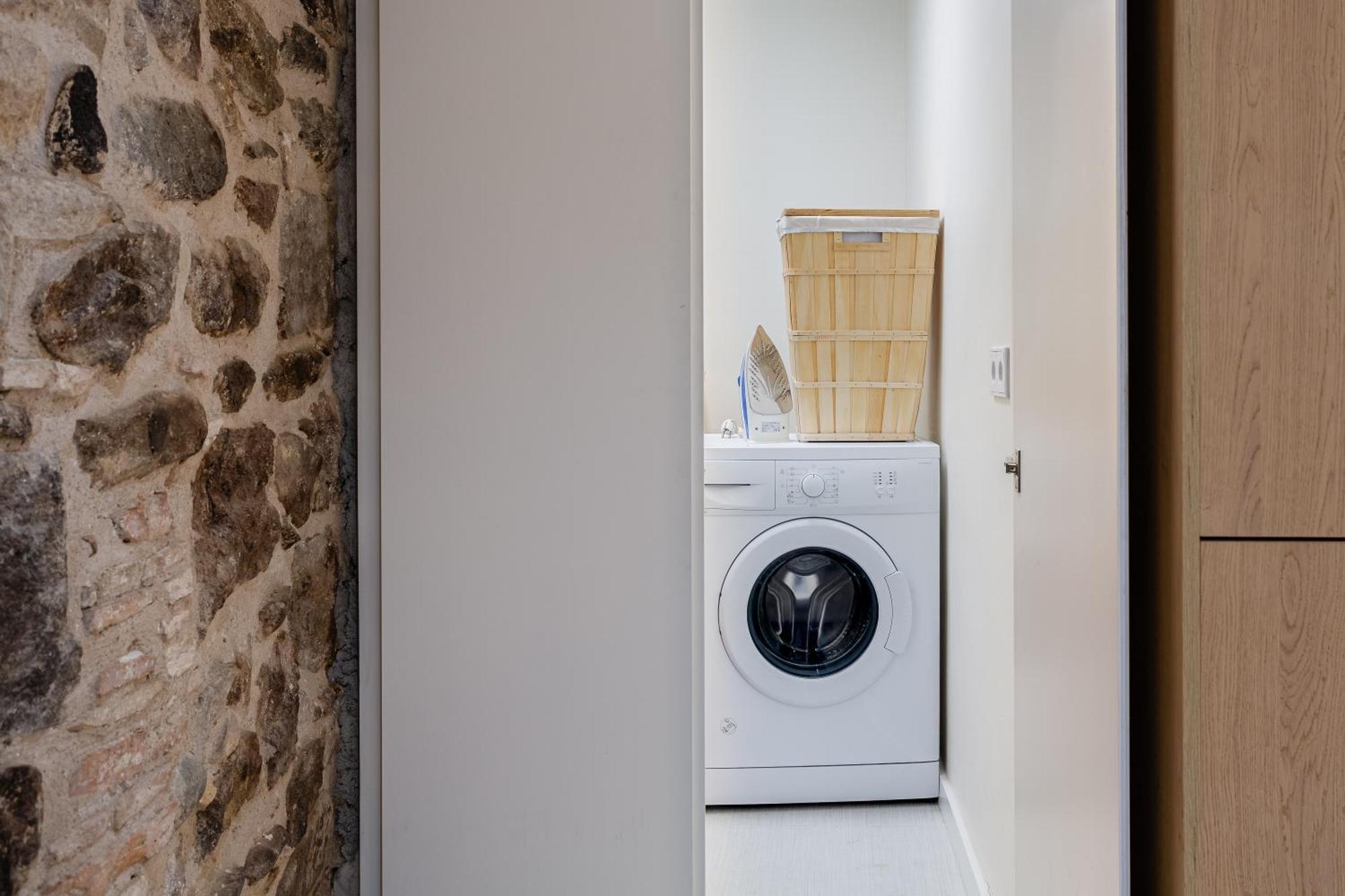 Apartment 8 Geranio Girona