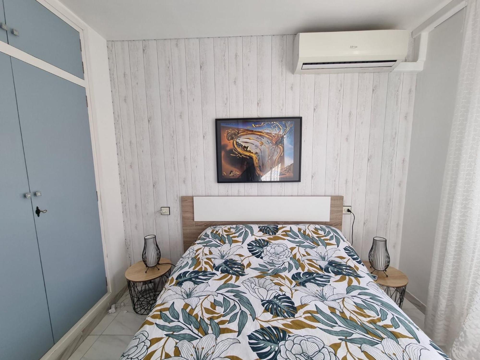 Lovely One Bedroom With Balcony Roses