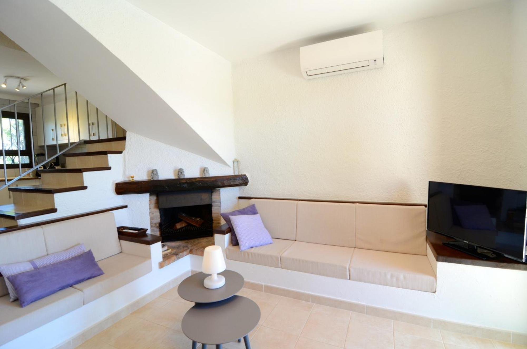 Holiday home Atenes 12 *