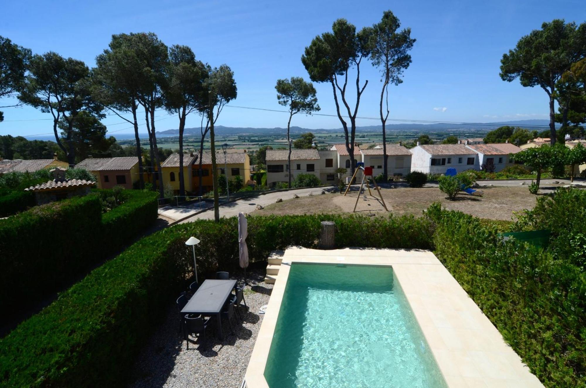 Holiday home Atenes 12 *
