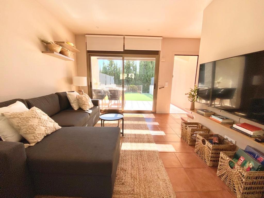 Kalma House Holiday home Torroella De Montgri
