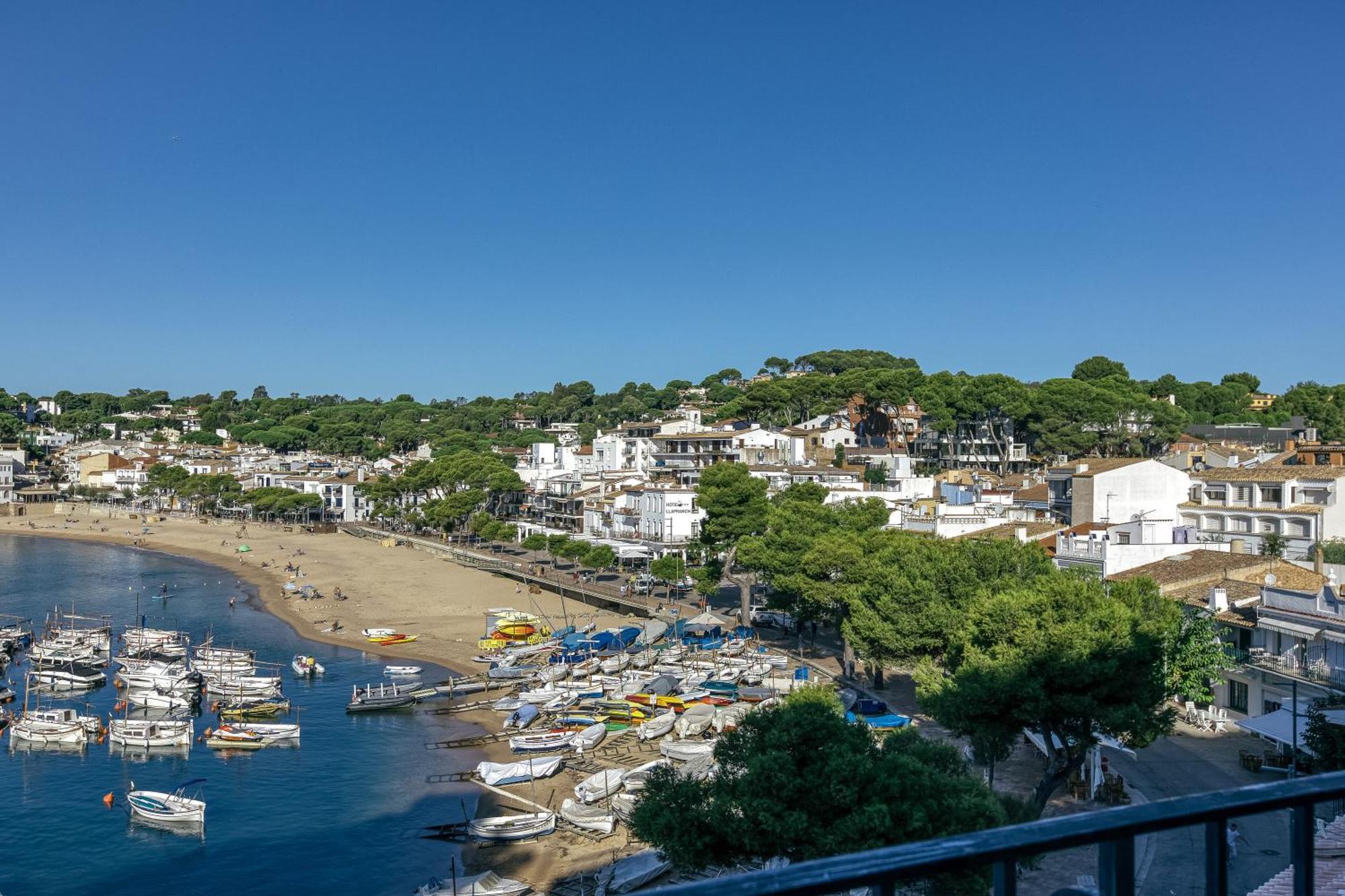 1a Linea Mar Port Llafranch * Llafranc