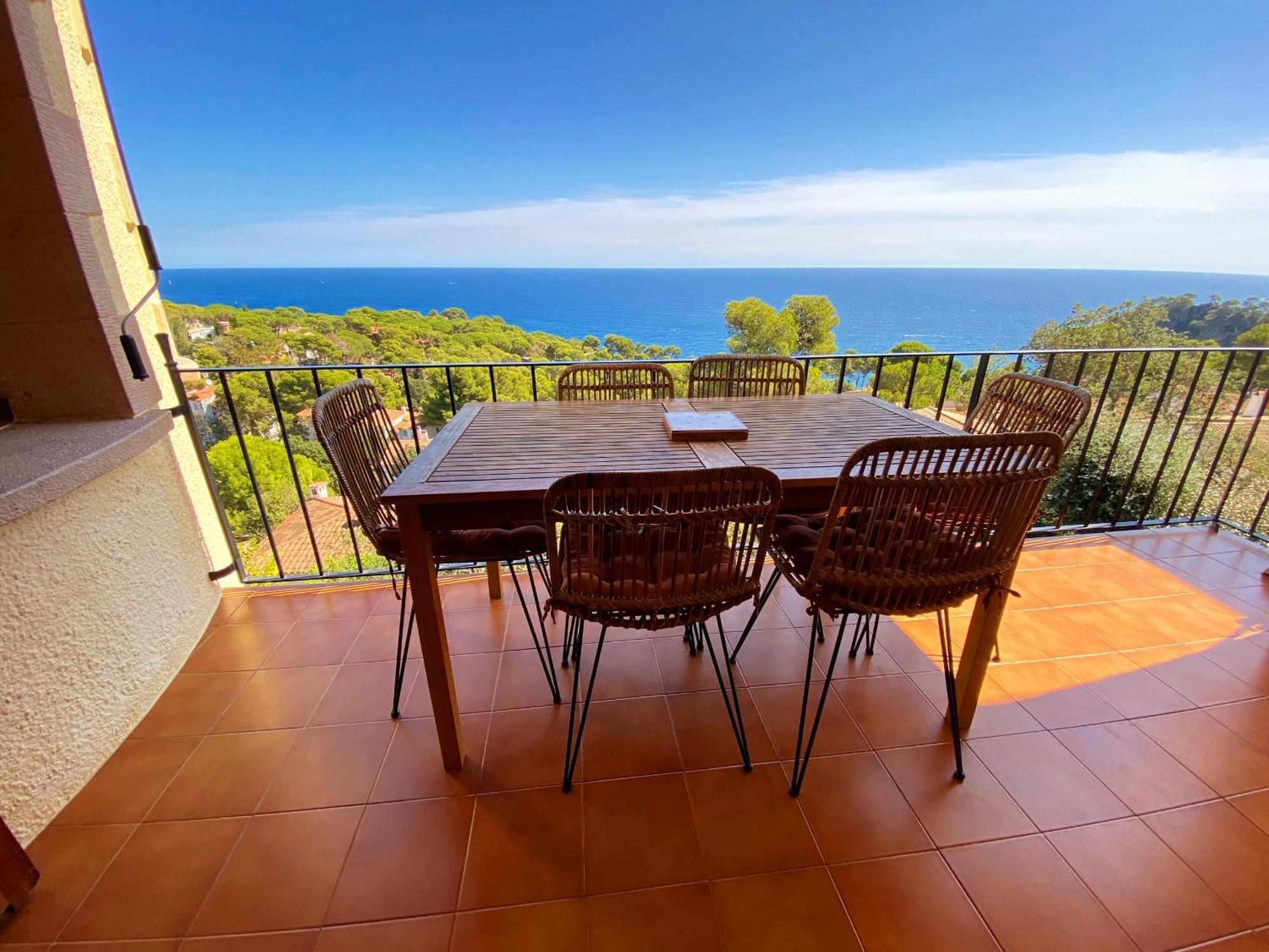 Apartment Spectacular Mediterranean View! Palafrugell