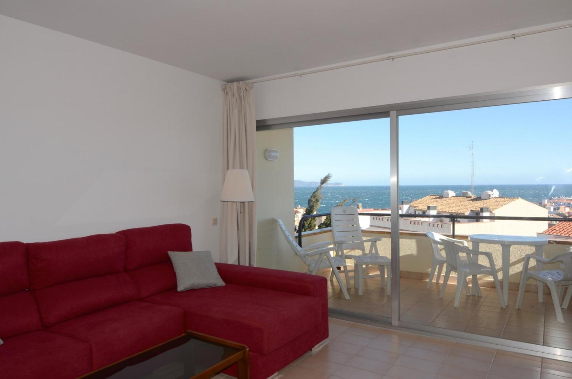 Apartamento Puig Padro 4 1-1 *