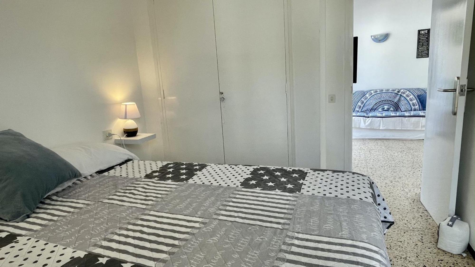 Omega 4 2-c Apartment