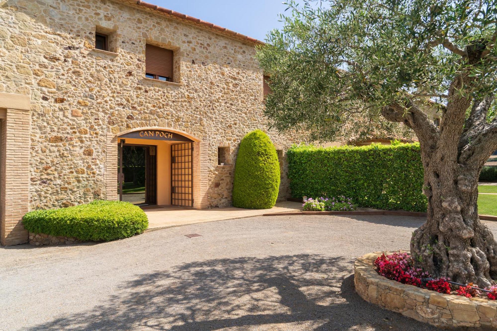 Masia Rural Poch Country house Pals