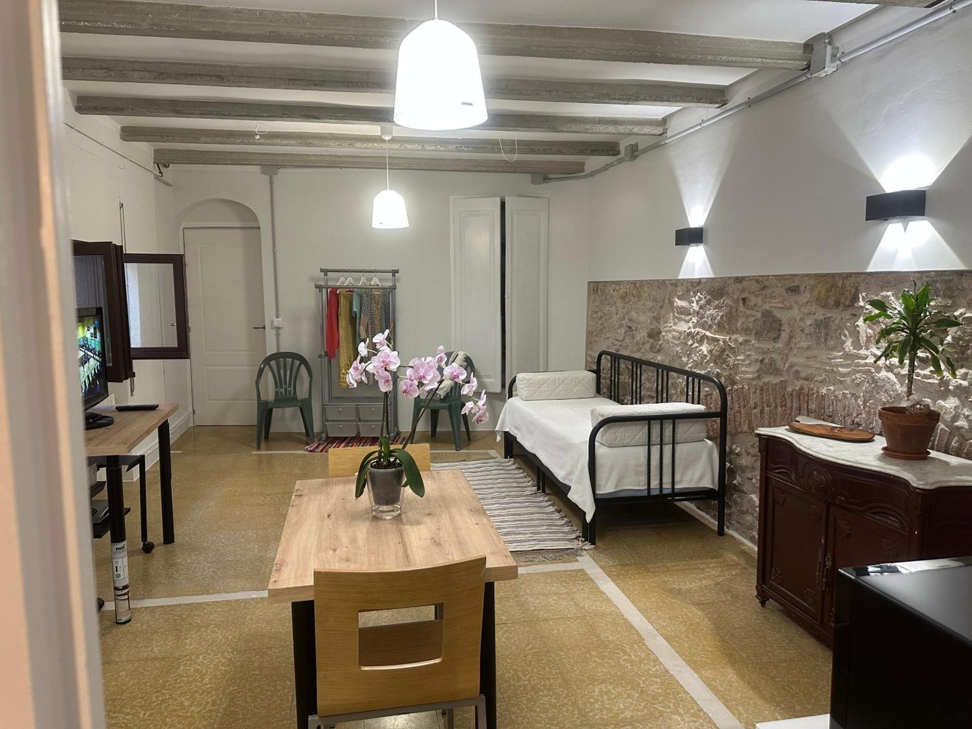 Notaria: Casco Antiguo With Garden Terrace * Sant Feliu de Guixols