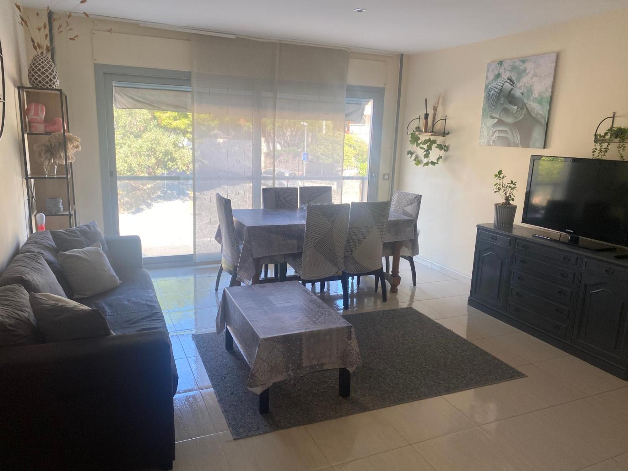 Climatise + Garage Apartment