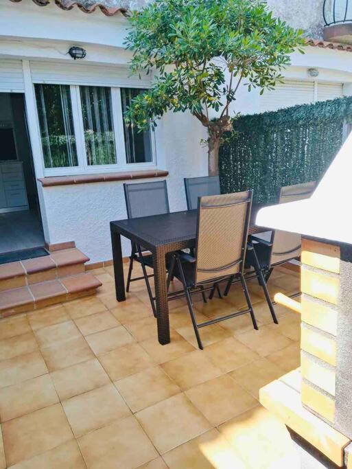 Precioso Apartamento En * L'Escala