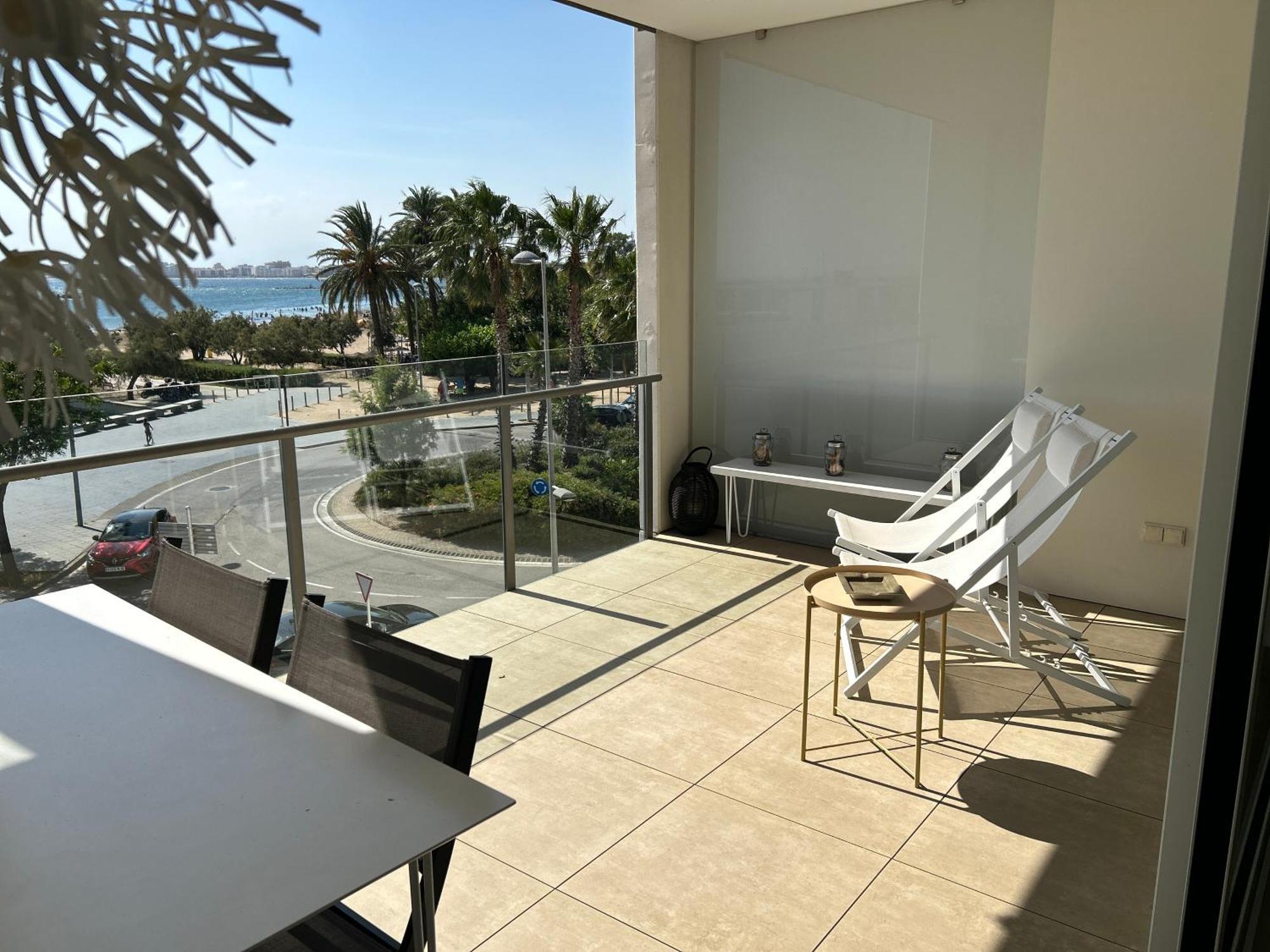 Capvespre Apartment *