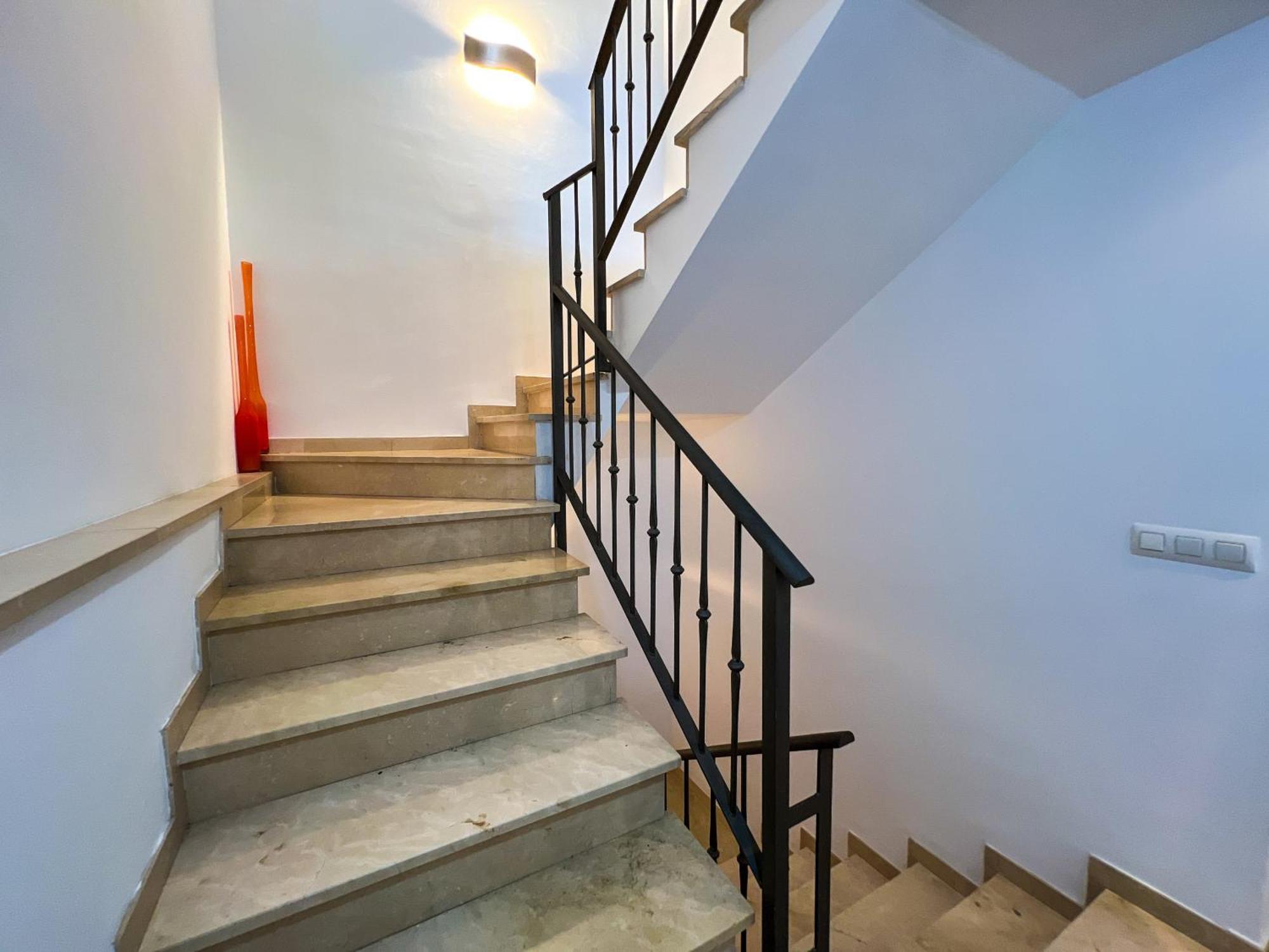 Apartment Vivalidays Montserrat - *