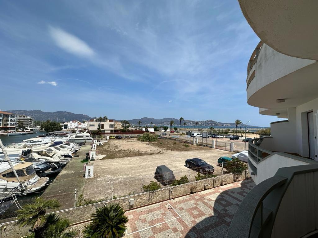 Cargols De Mar * Empuriabrava