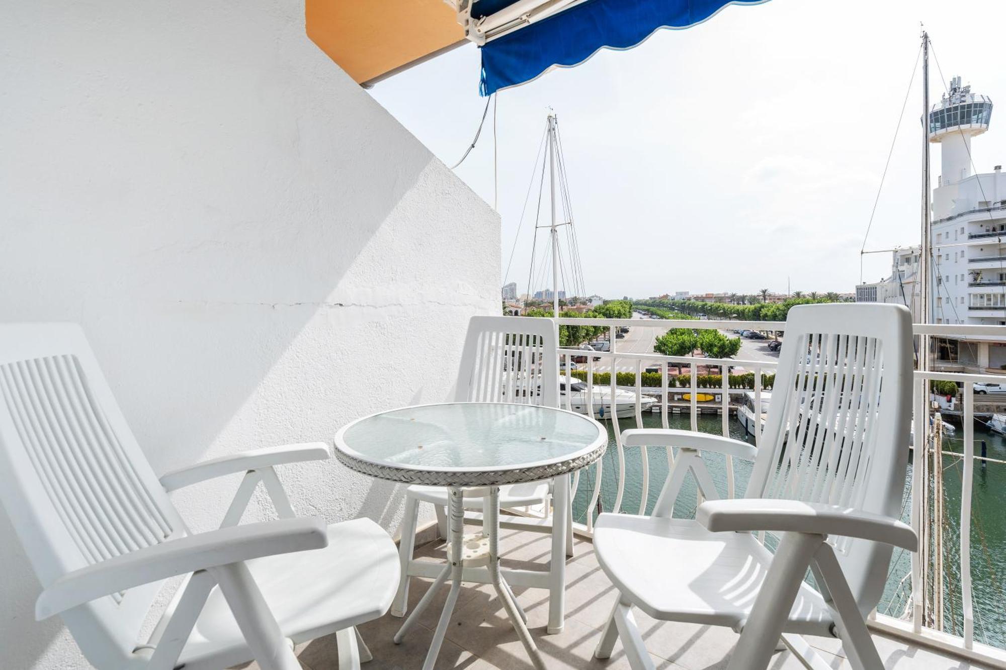 Apartamento Welcs 078 Emp Con Inmejorables Vistas Ampuriabrava