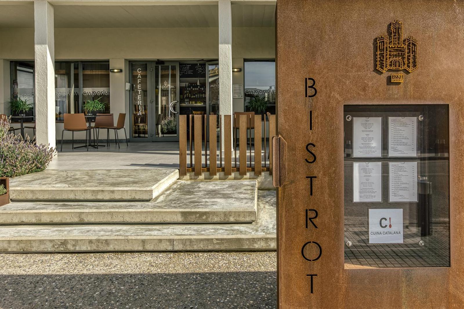 Emporium - Adults Only Hotel