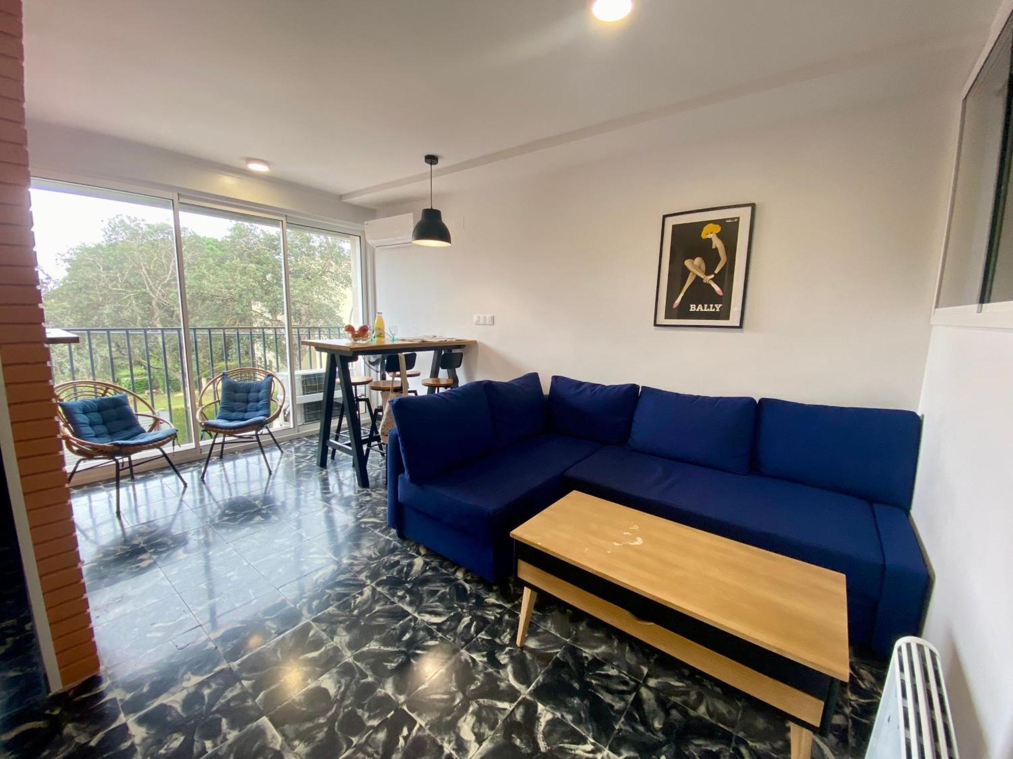 Per Parelles Reformat Amb Piscina Apartment *