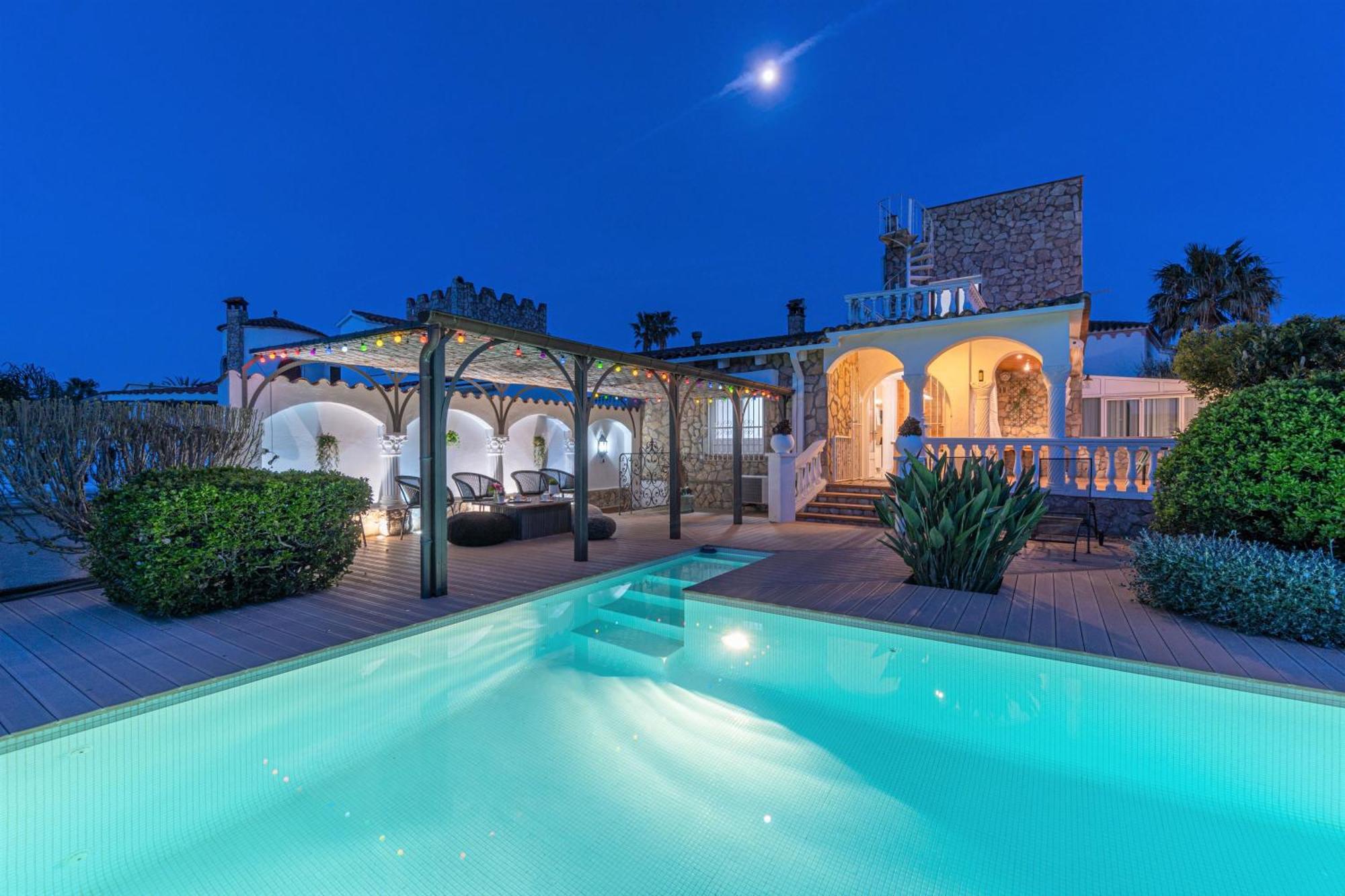 Villa Apart-rent Fluvia 0002