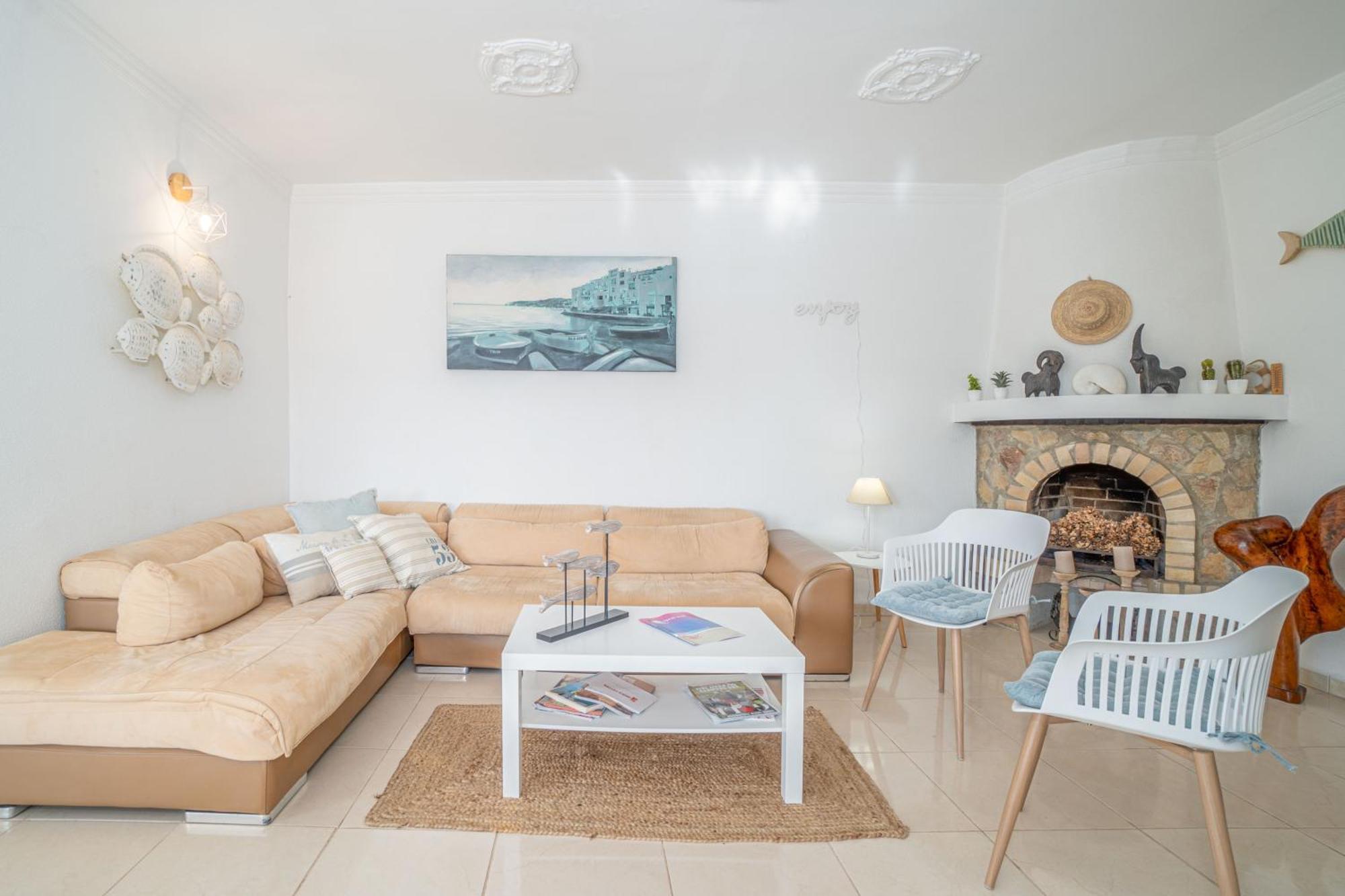 Apart-rent Fluvia 0002 *