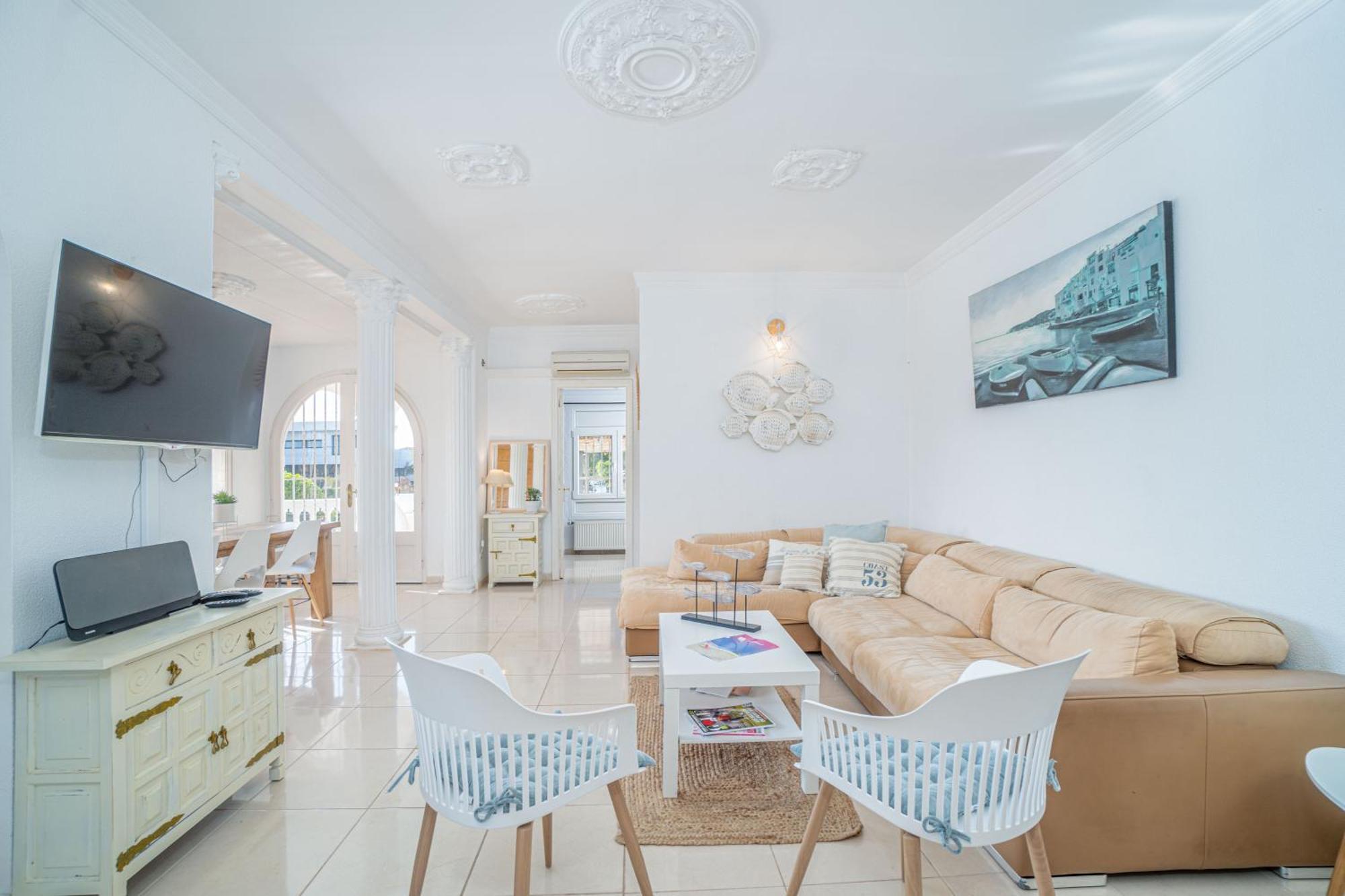 Apart-rent Fluvia 0002 * Ampuriabrava