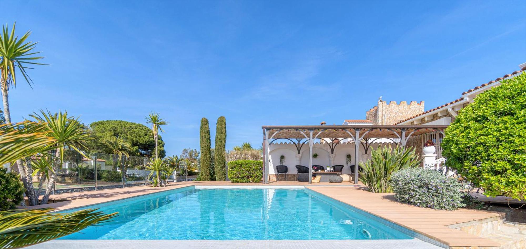 Apart-rent Fluvia 0002 Villa