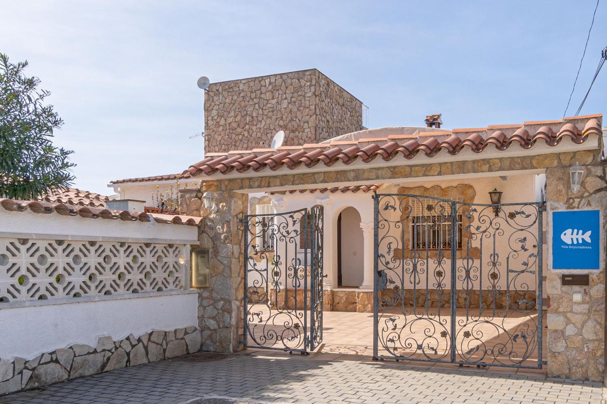 Apart-rent Fluvia 0002 Ampuriabrava