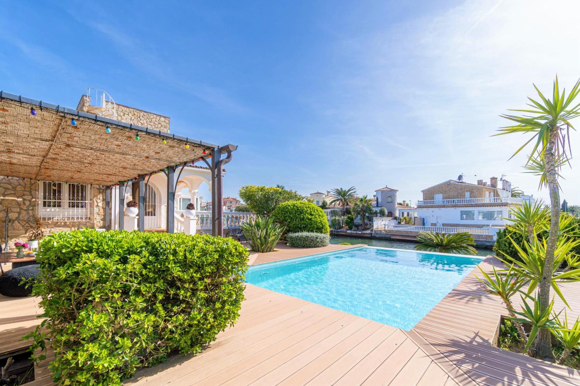 Apart-rent Fluvia 0002 Ampuriabrava