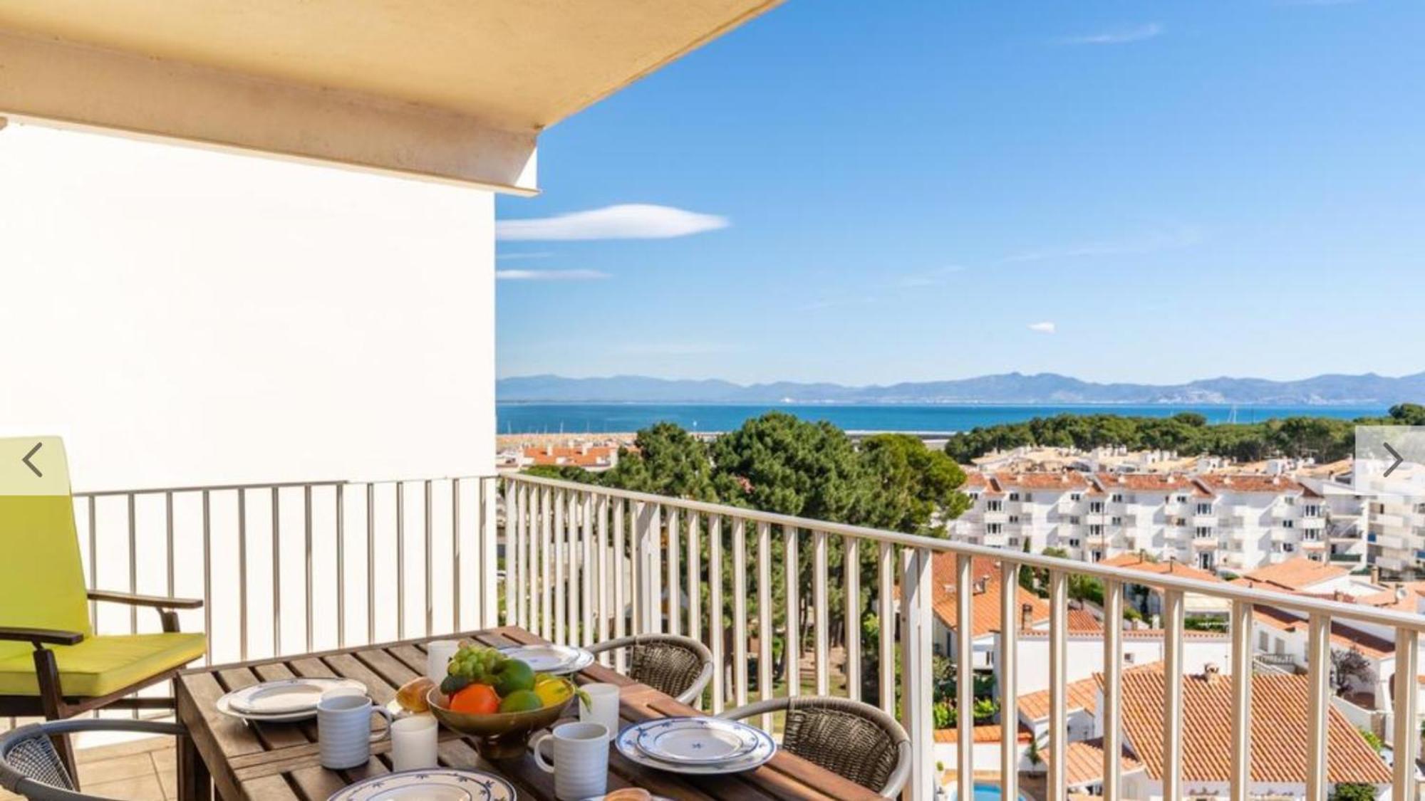Orsa-atico Con Vista Al Mar Y Piscina