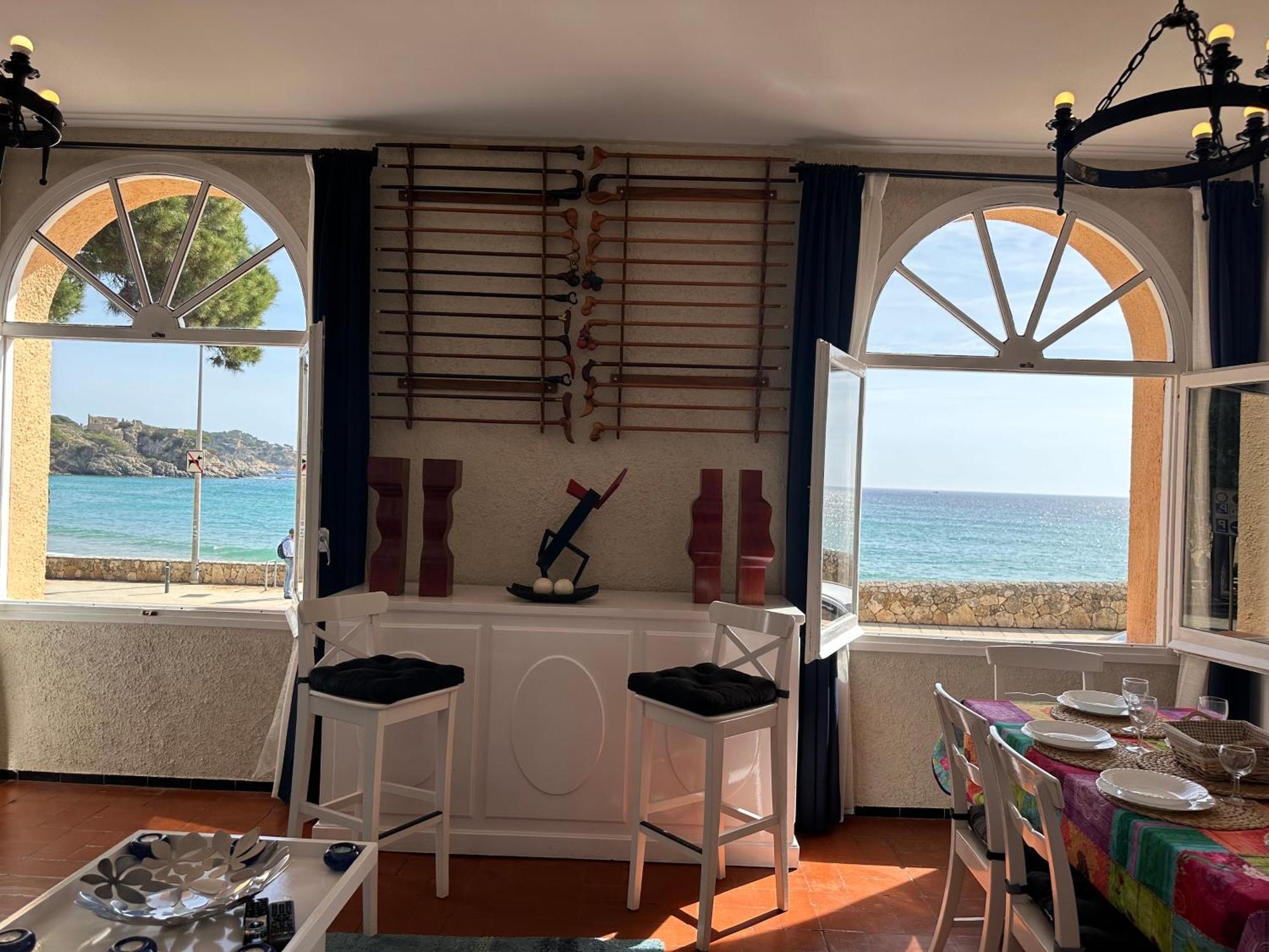 Con Jardín A 11 Metros De La Playa. B3. Palamós