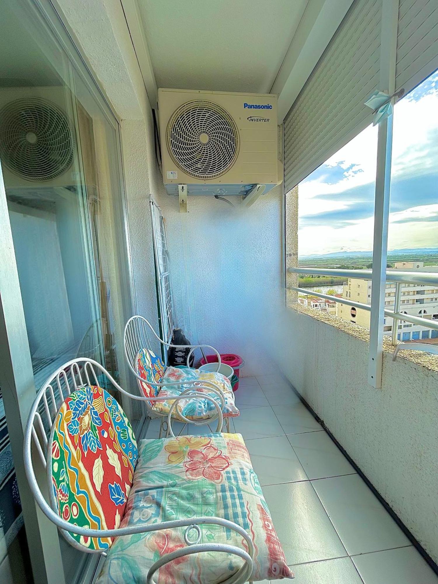A Perte De Vue Linge De Maison Fournie Ampuriabrava