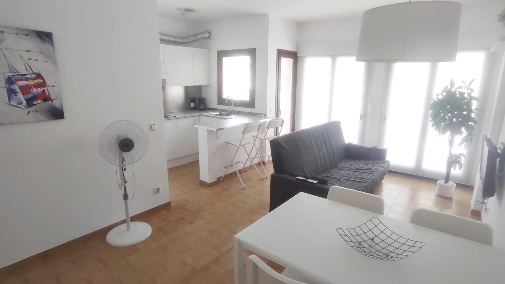 Apartamento Apartamento Renovado, Luminoso, A 300m De La Playa *