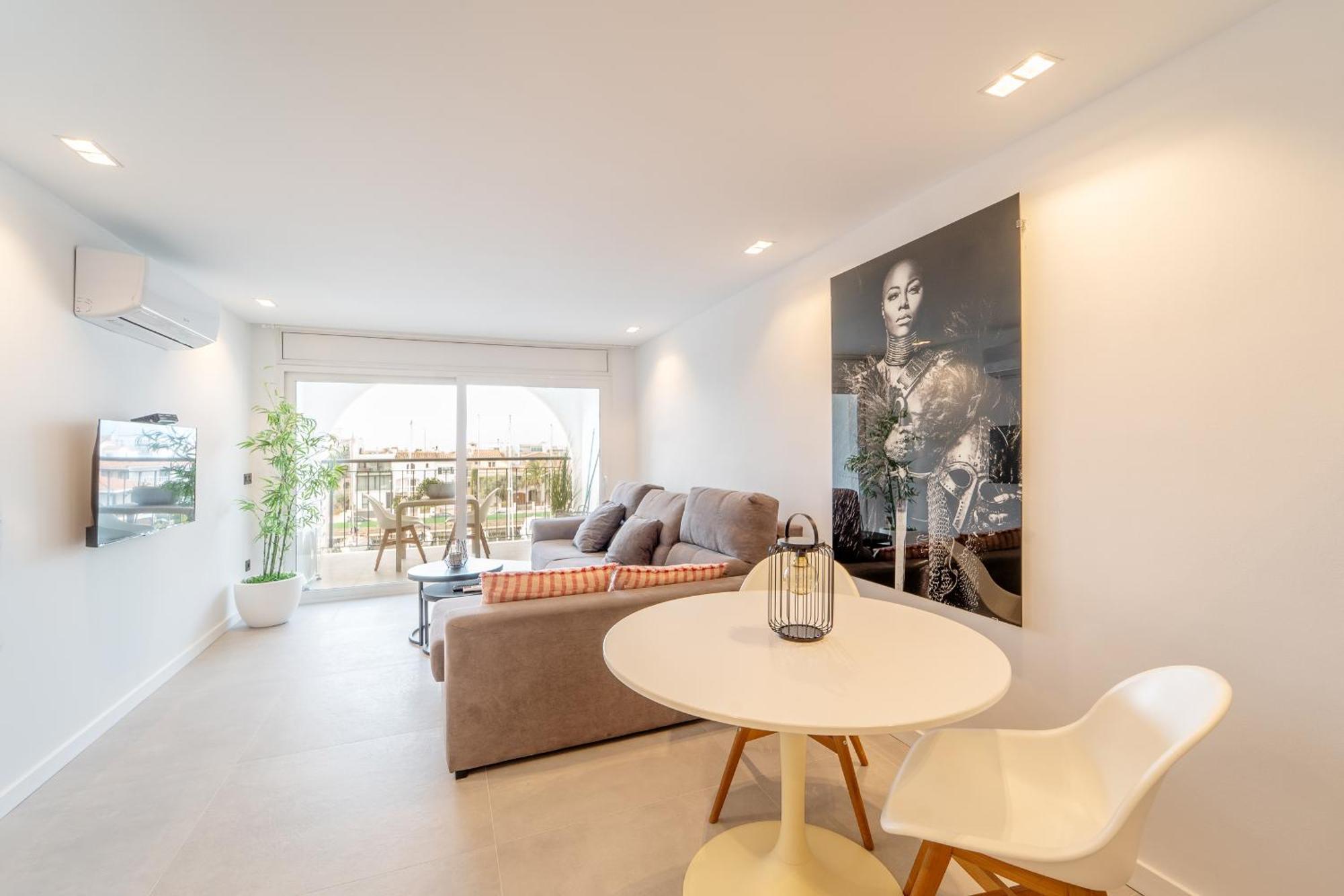 Apartamento Estudio Wecls Frente Al Mar Ampuriabrava
