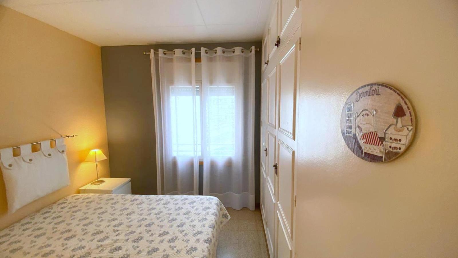 Ams136 Apartment