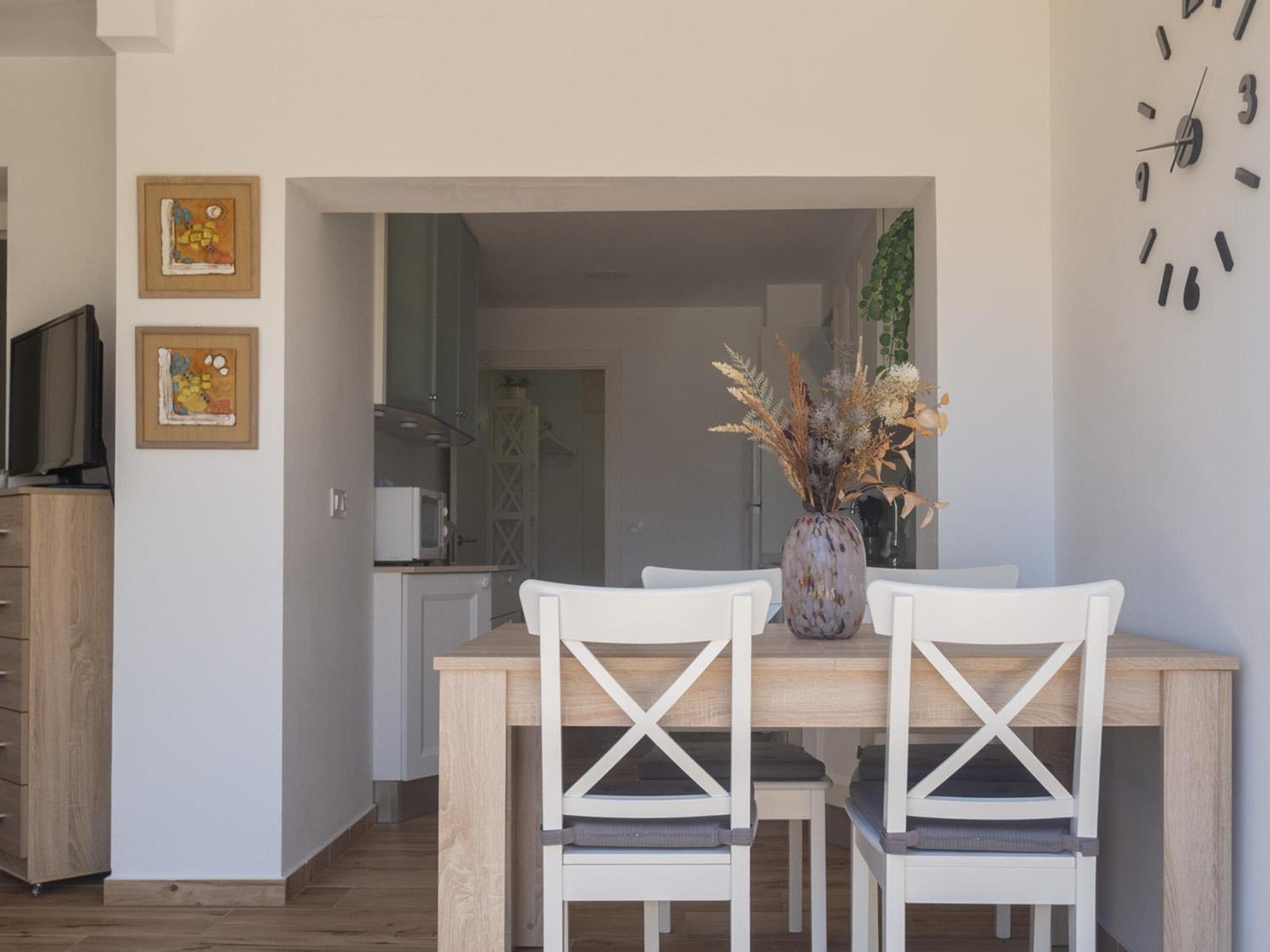 Renovado Con Terraza, A Pasos De La Playa De Riells, ¡ideal Parejas! - Es-325-29 Apartamento