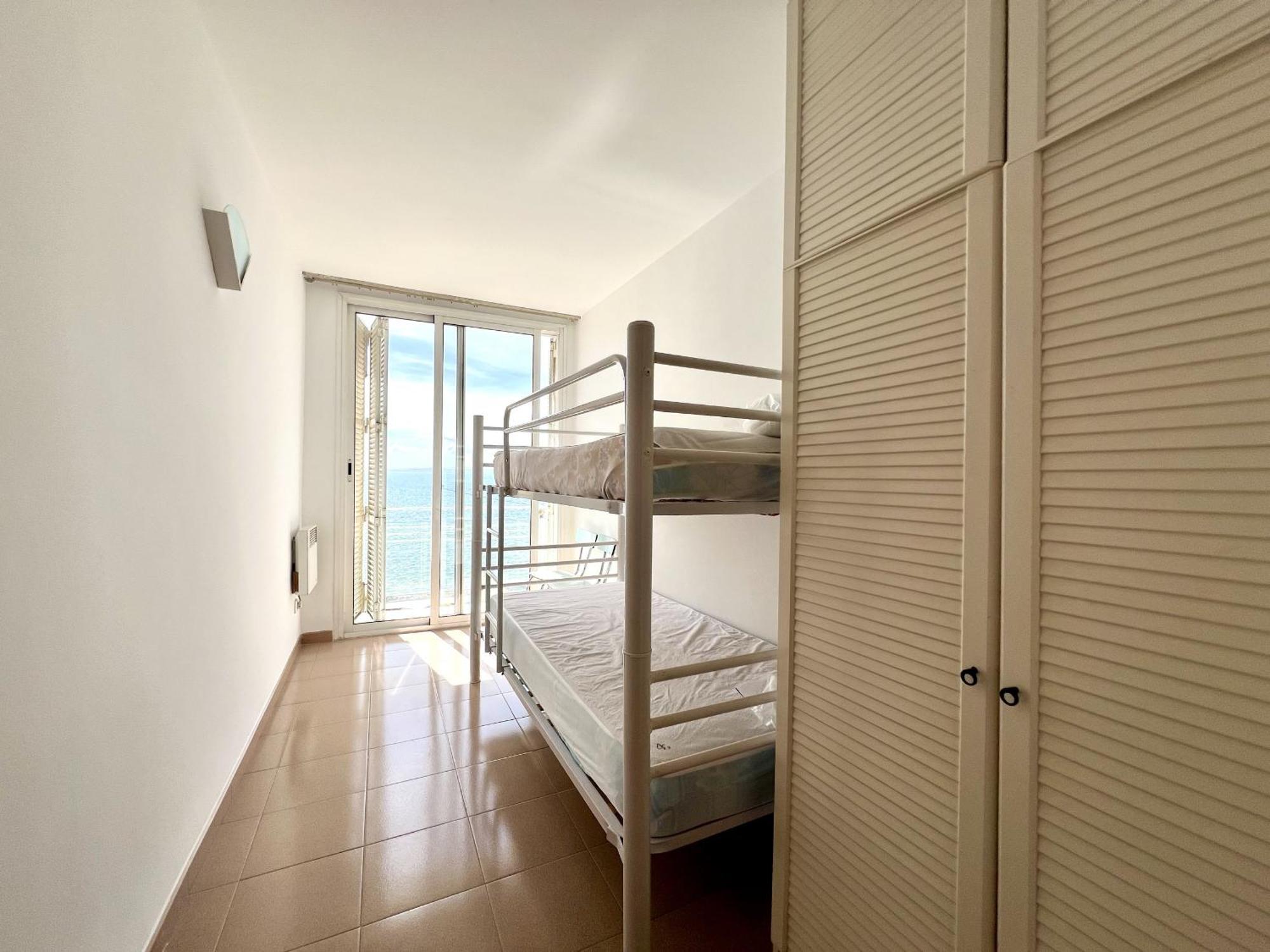 Apartamento Rhode Vista Al Mar