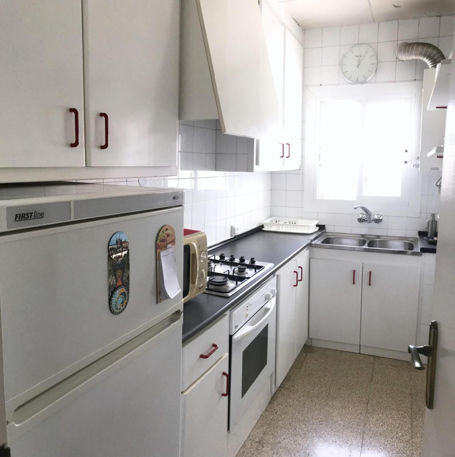 Ams136 Apartment