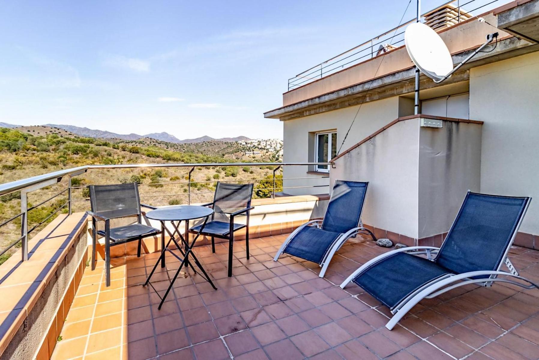 Apartamento Sant Genis 192 Atico Con Terraza Y Vistas *