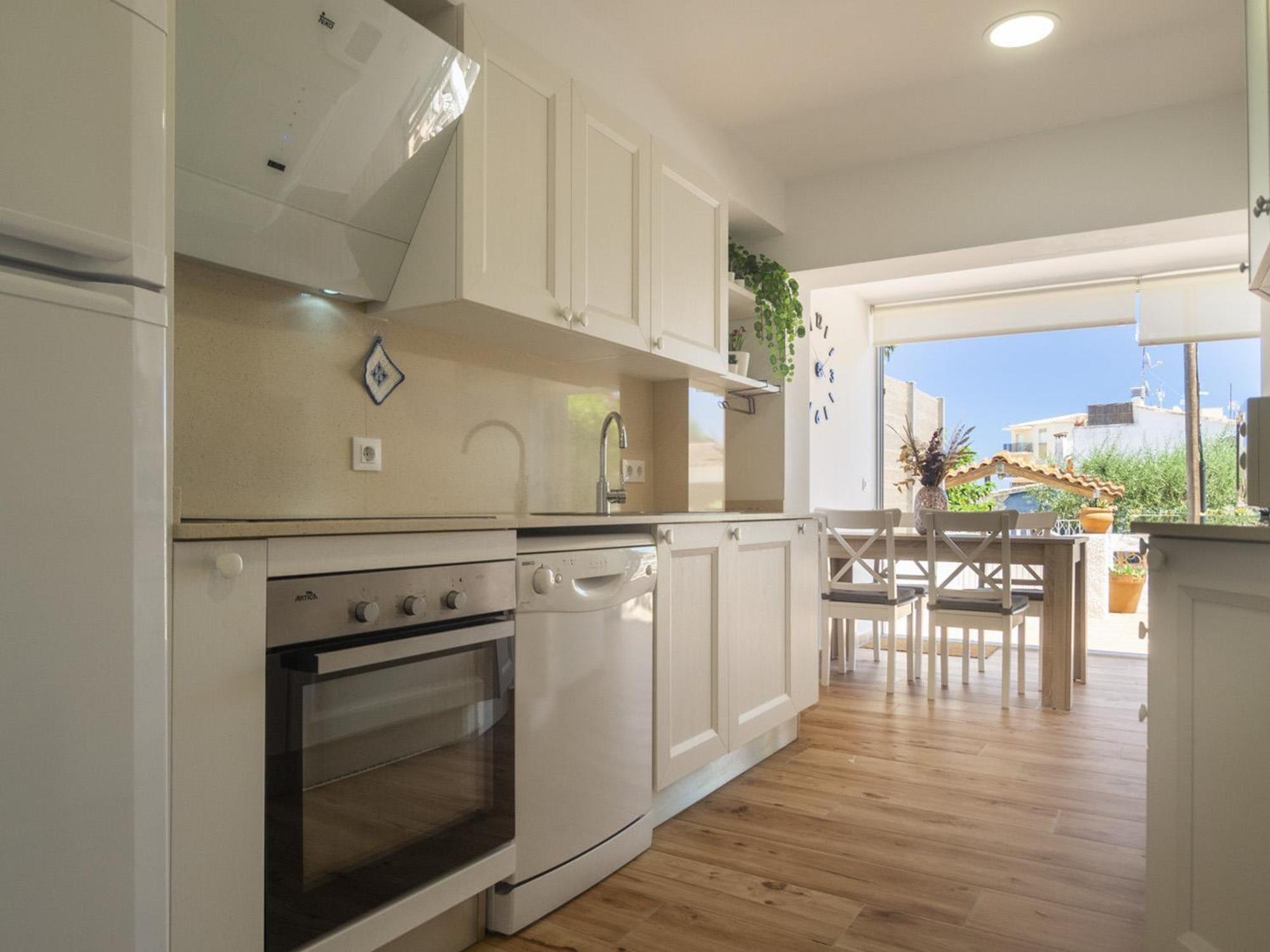 Renovado Con Terraza, A Pasos De La Playa De Riells, ¡ideal Parejas! - Es-325-29