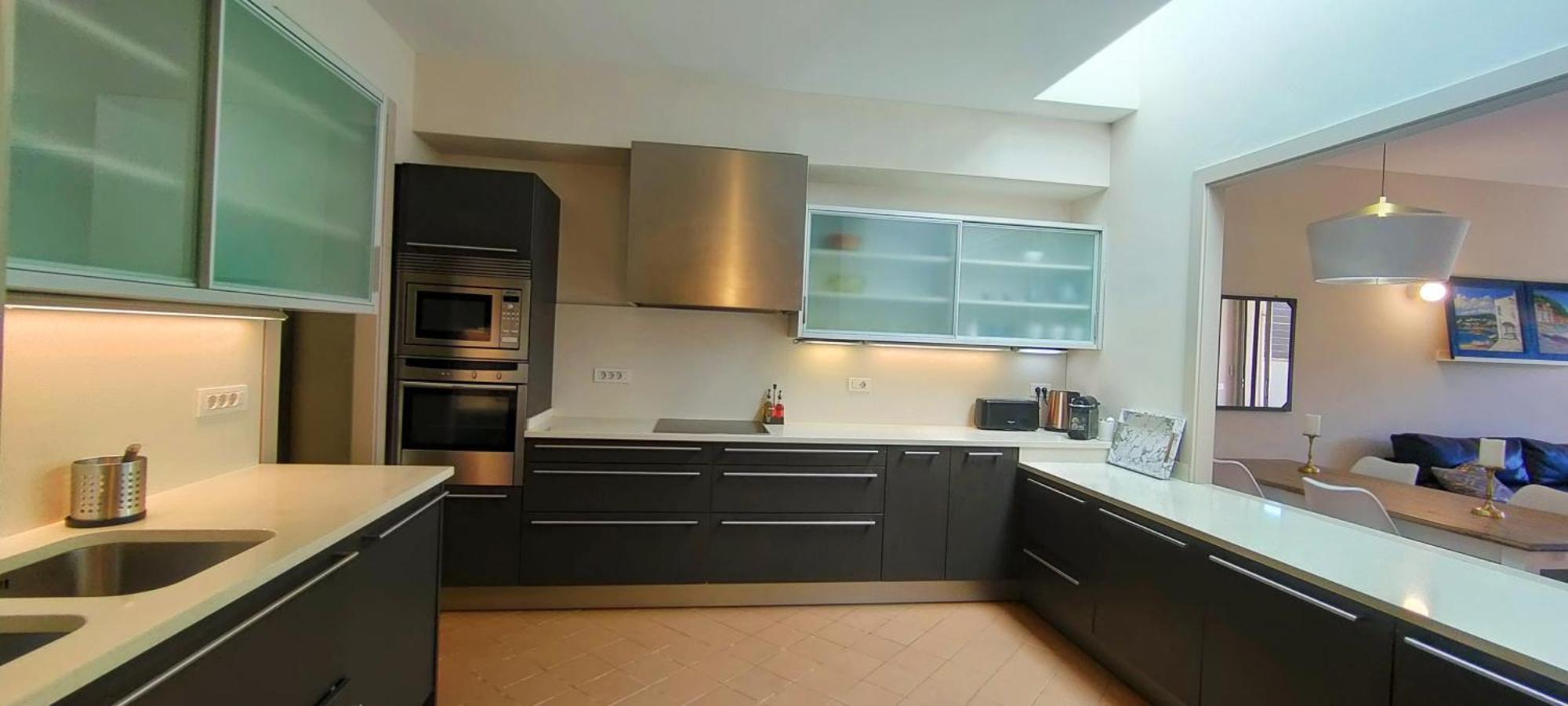 Mar&pol Con Parking Apartment *