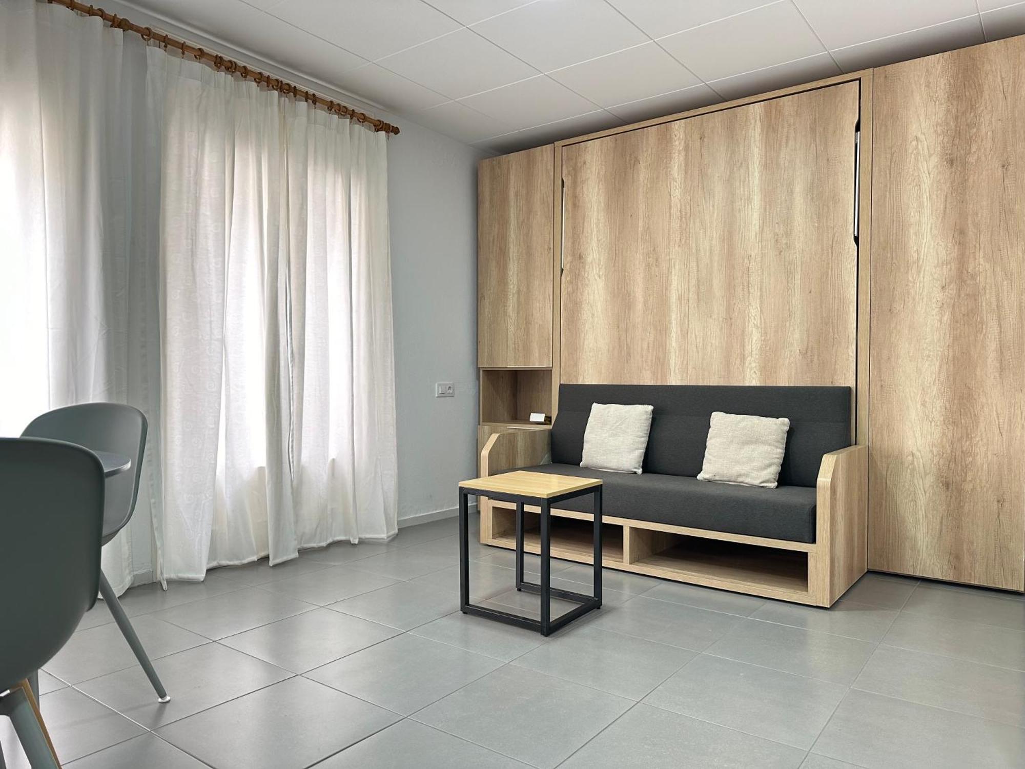 Agi Arago Apartment *