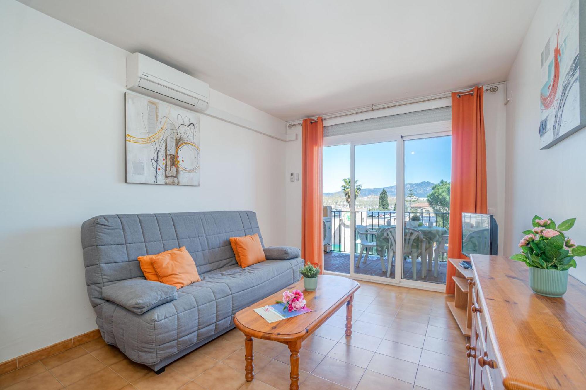 Basic Comfort Gran Reserva 0073 Empuriabrava