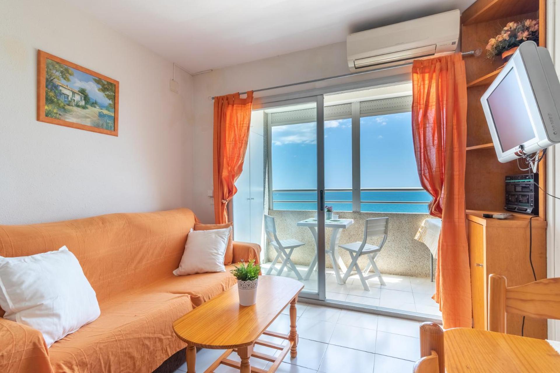 13-02 Bonito Estudio Con Vistas Al Mar * Ampuriabrava