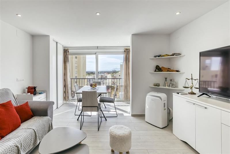 Karina 4m Apartment