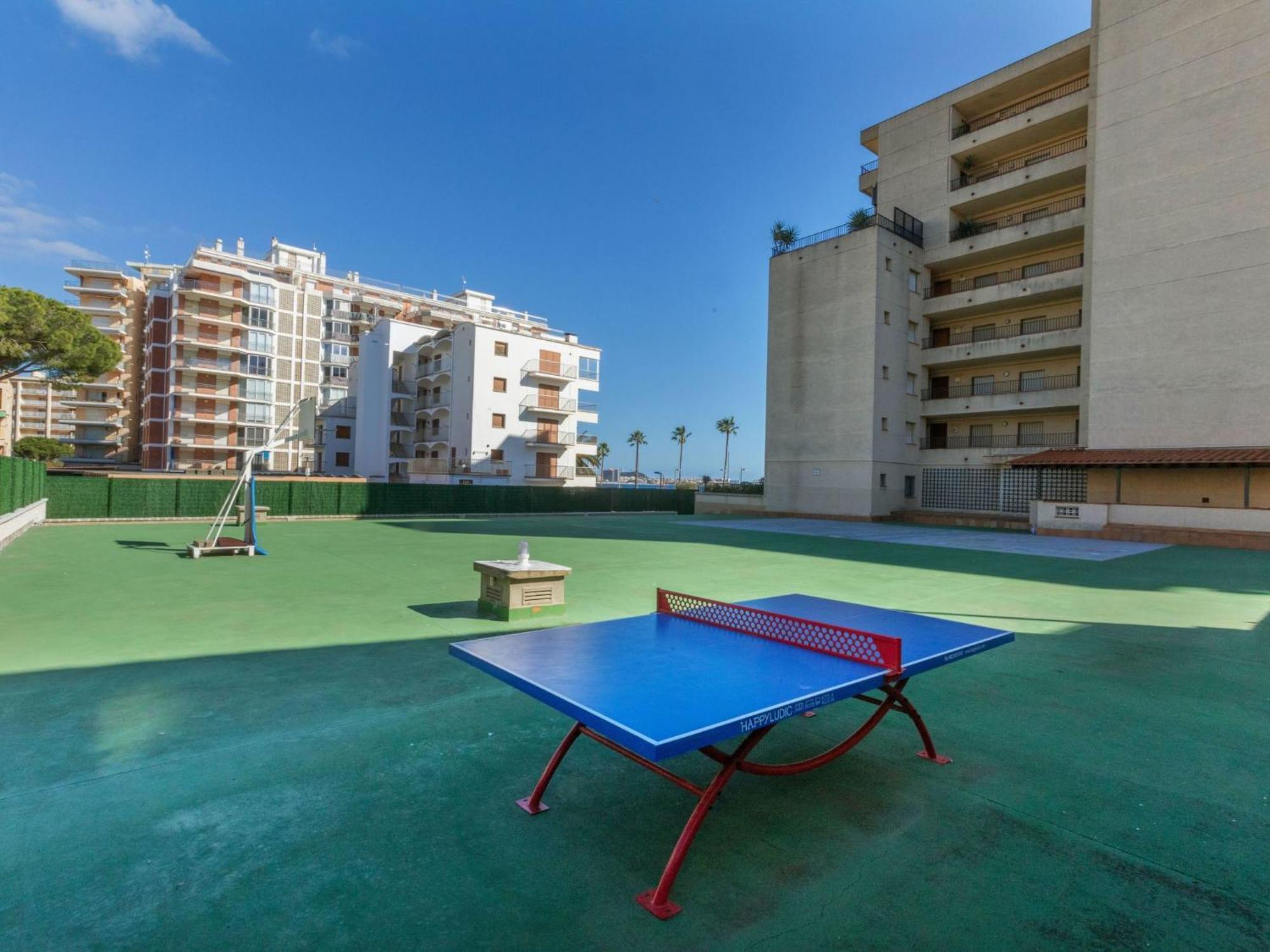 Edificio Play-2 By Interhome
