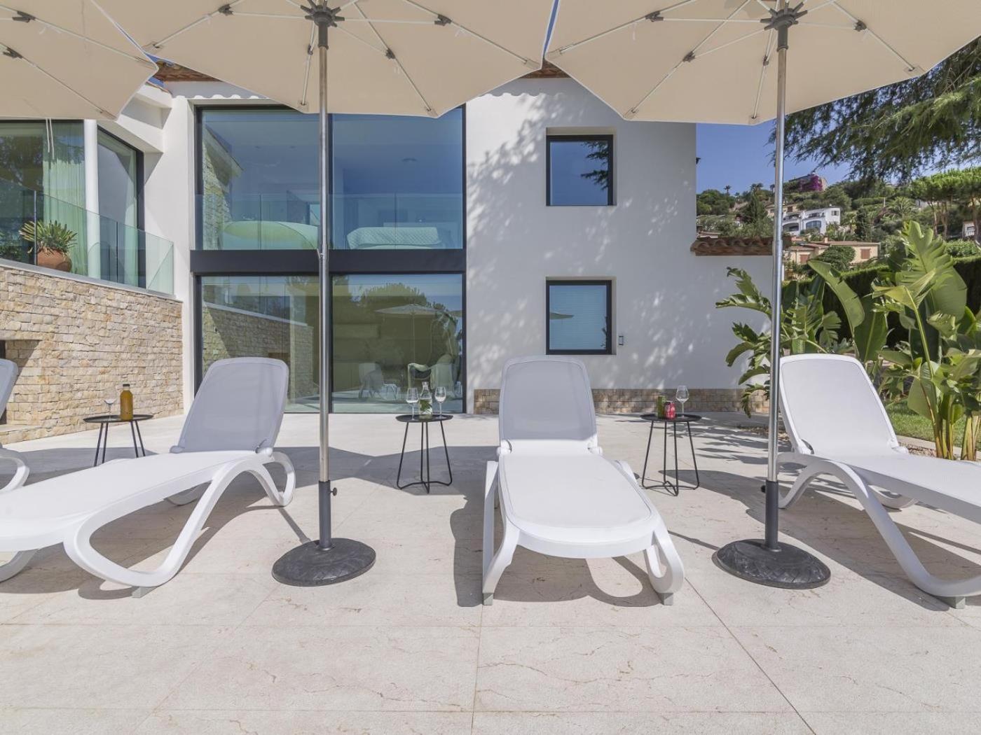 Villa La Dolca By Rent Costa Brava