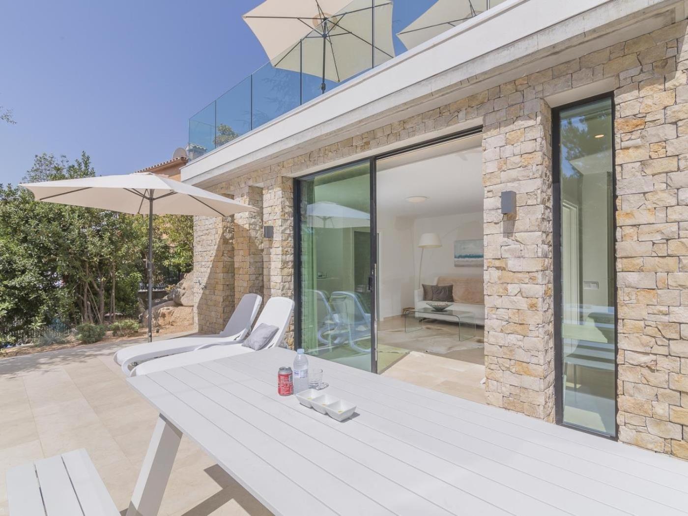 Villa La Dolca By Rent Costa Brava