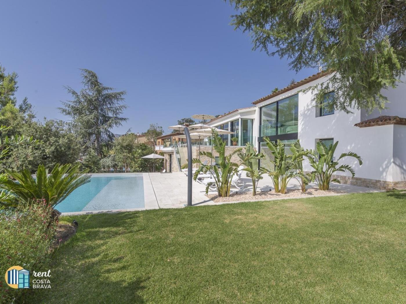 Villa La Dolca By Rent Costa Brava