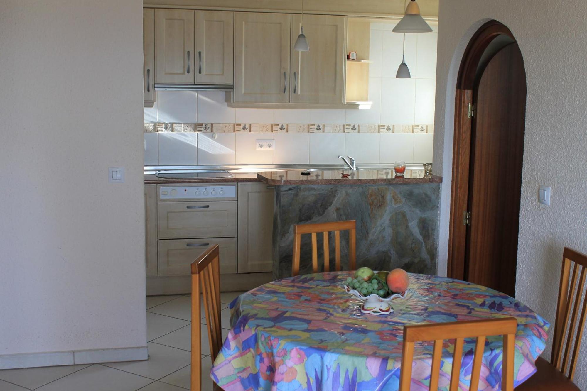 112-apartamento Soleado Con Vistas Al Mar Apartamento Ampuriabrava