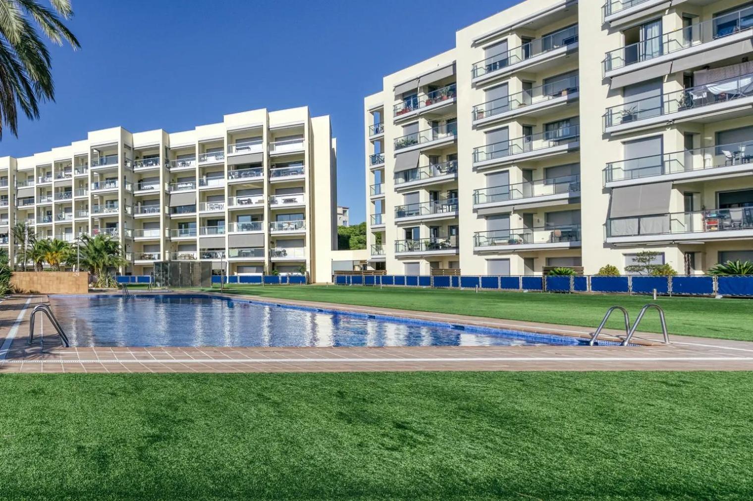 Apartment Amb Piscina I Zona Enjardinada